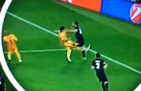 agresion-luis-suarez-2